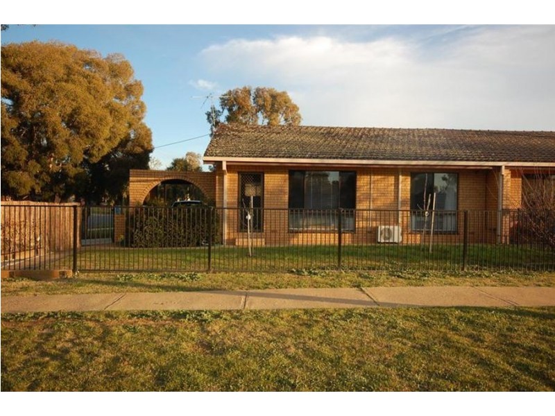 22 Ashmont Avenue, Ashmont NSW 2650