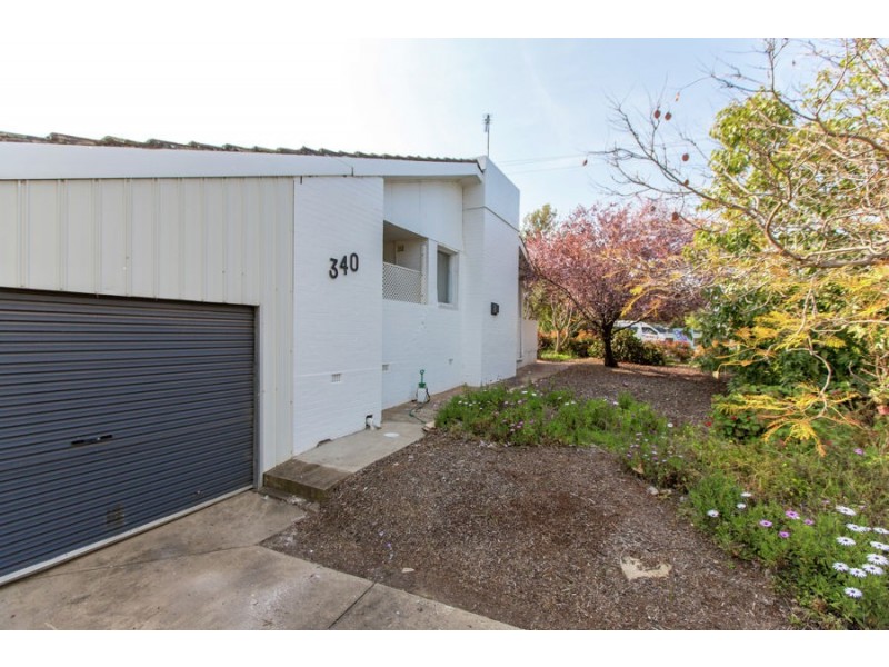 340 Lake Albert Road, Kooringal NSW 2650