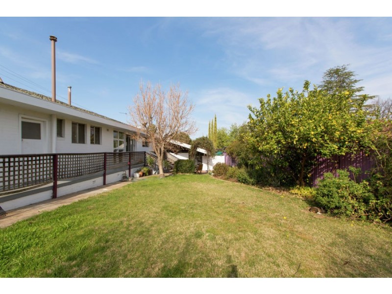 340 Lake Albert Road, Kooringal NSW 2650