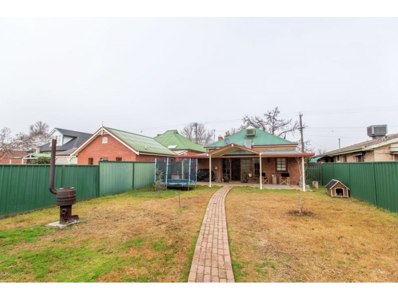 279 Edward Street, Wagga Wagga NSW 2650