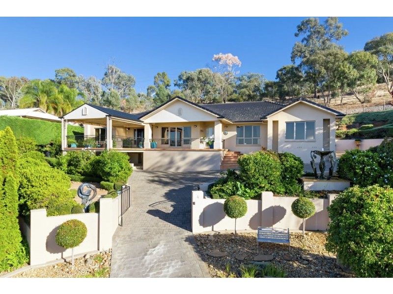 4 Gordon Close, Kooringal NSW 2650