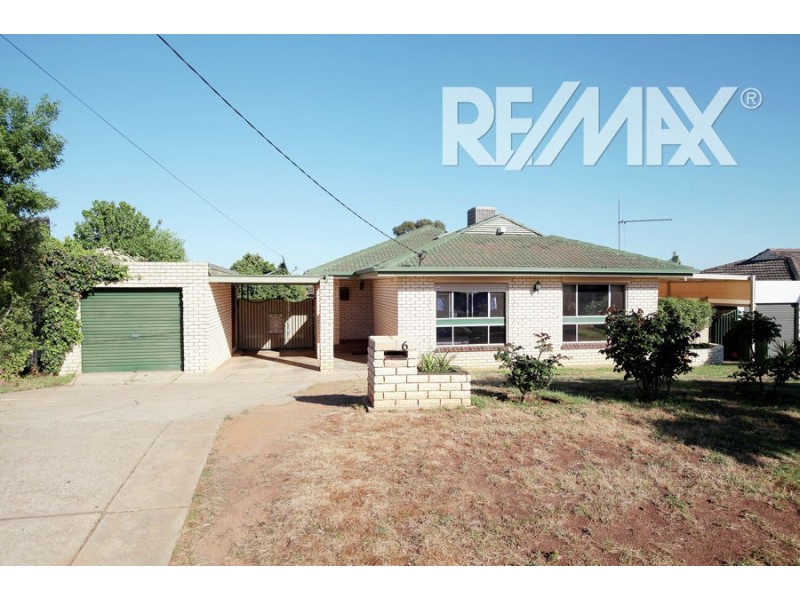 6 Truman Avenue, Mount Austin NSW 2650