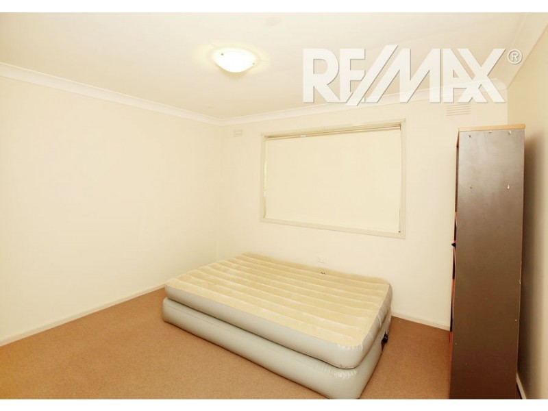 6 Truman Avenue, Mount Austin NSW 2650