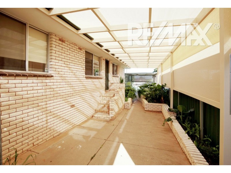 6 Truman Avenue, Mount Austin NSW 2650