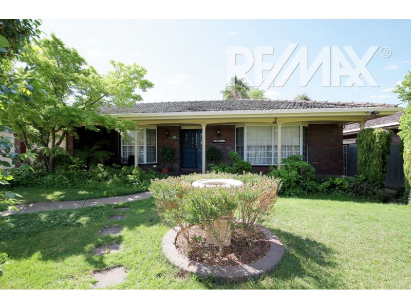 13 Morshead Street, Ashmont NSW 2650