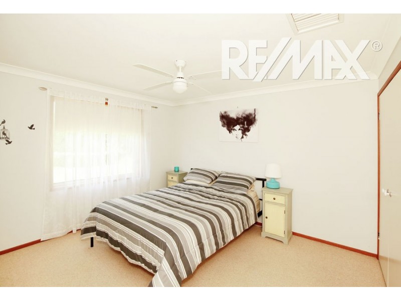 13 Morshead Street, Ashmont NSW 2650