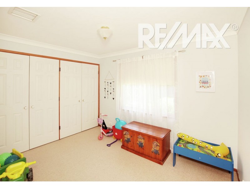 13 Morshead Street, Ashmont NSW 2650