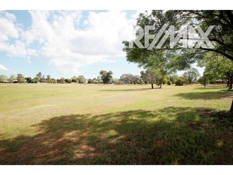 13 Morshead Street, Ashmont NSW 2650