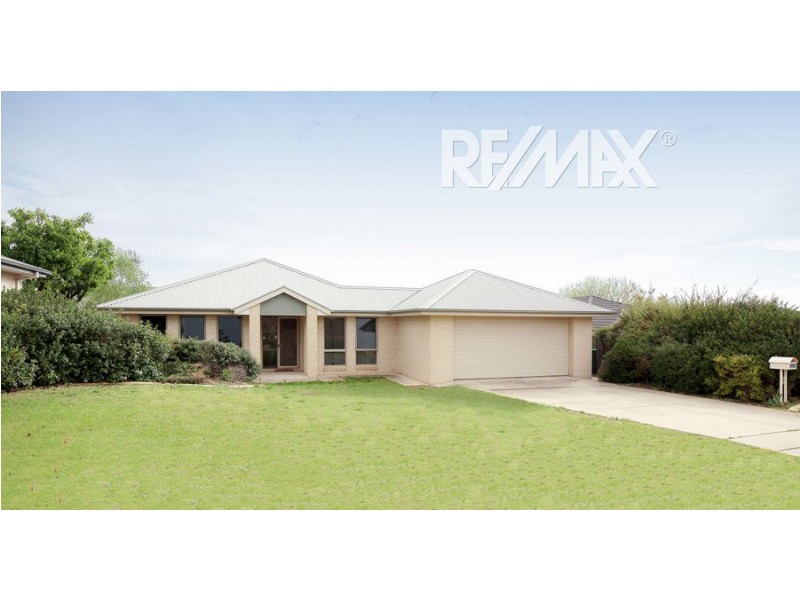 9 Namoi Street, Tatton NSW 2650