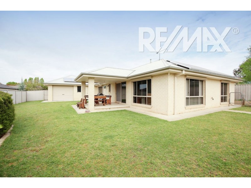 9 Namoi Street, Tatton NSW 2650