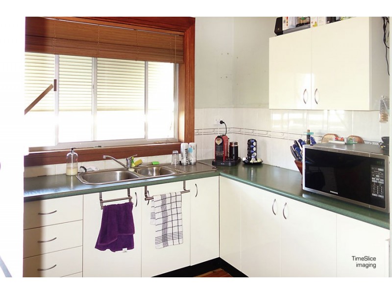 158 Fernleigh Road, Mount Austin NSW 2650