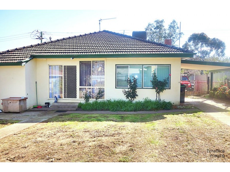 158 Fernleigh Road, Mount Austin NSW 2650