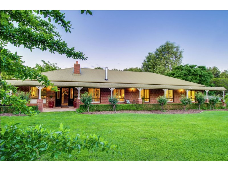 3 Hakea Place, Springvale NSW 2650