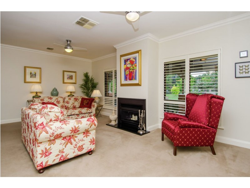 3 Hakea Place, Springvale NSW 2650