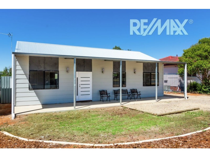 22 Bardia Street, Ashmont NSW 2650