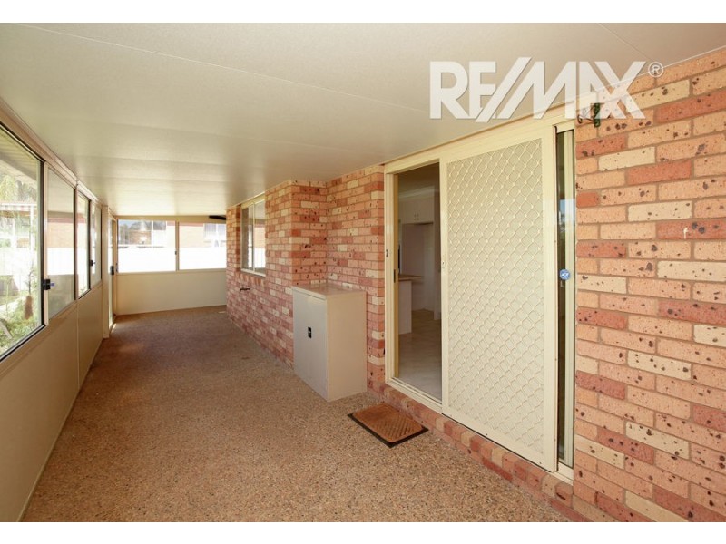 17 Kirrang Avenue, Glenfield Park NSW 2650