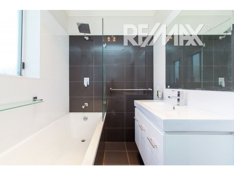 2 Cullen Road, Wagga Wagga NSW 2650