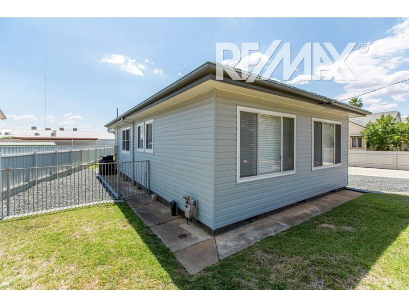2 Cullen Road, Wagga Wagga NSW 2650