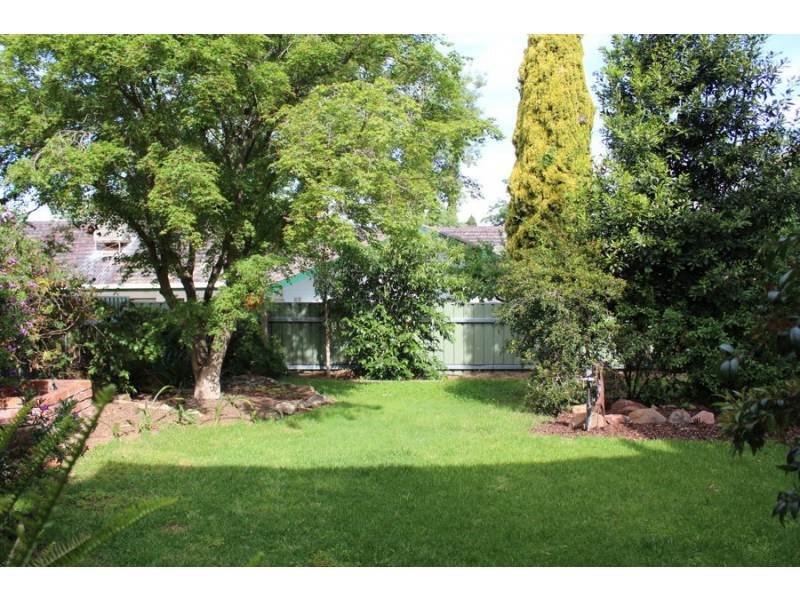 31 Bellevue Parade, Kooringal NSW 2650