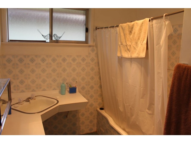 31 Bellevue Parade, Kooringal NSW 2650