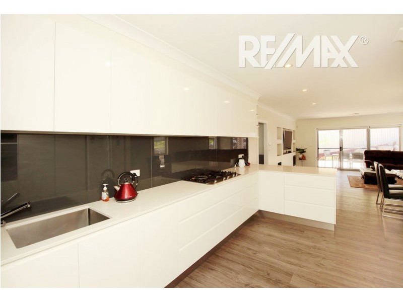 5 Kyalla Place, Bourkelands NSW 2650