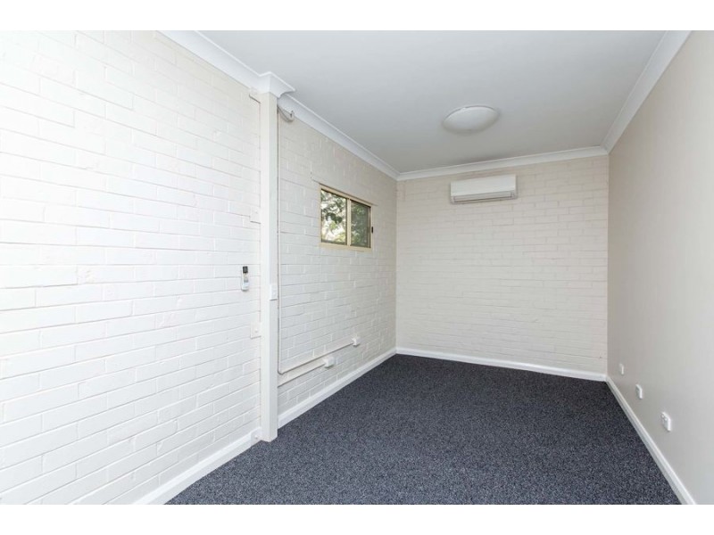 106 Urana Street, Turvey Park NSW 2650