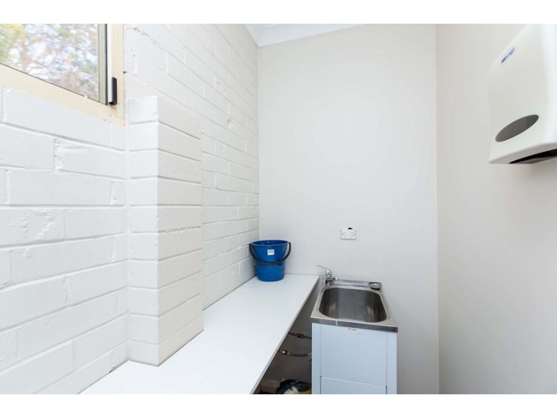 106 Urana Street, Turvey Park NSW 2650