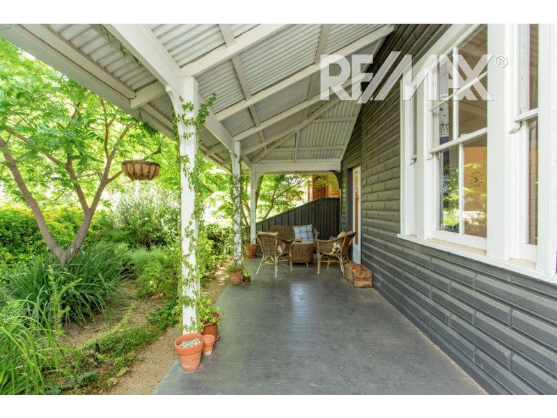 18 Albert Street, Wagga Wagga NSW 2650