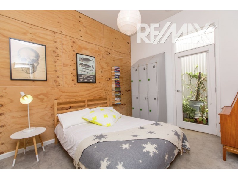 18 Albert Street, Wagga Wagga NSW 2650