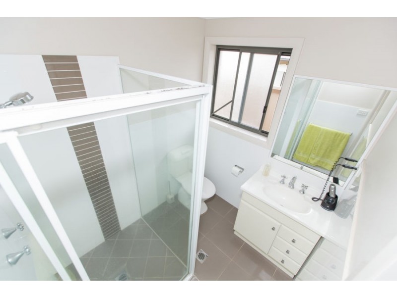 14 Bindari Avenue, Glenfield Park NSW 2650