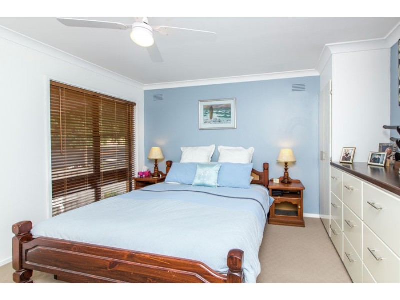 20 Cooinbil Crescent, Kooringal NSW 2650