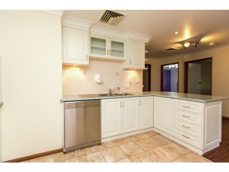 12 Mallory Street, Ashmont NSW 2650