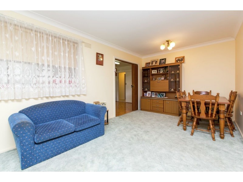 22 Temerloh Avenue, Tolland NSW 2650