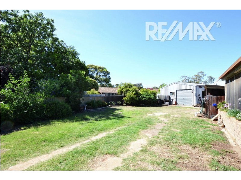 14 Ilex Street, Lake Albert NSW 2650