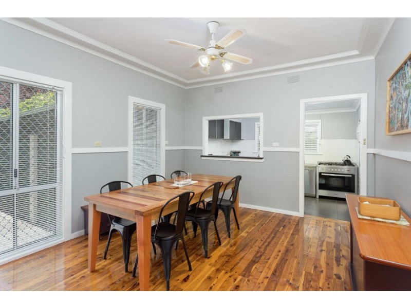 125 Grove Street, Kooringal NSW 2650