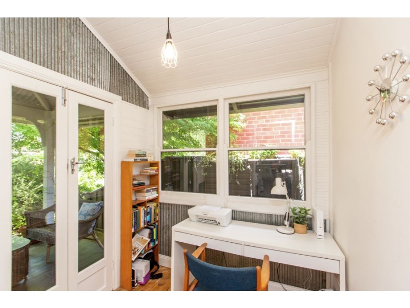 18 Albert St, Wagga Wagga NSW 2650