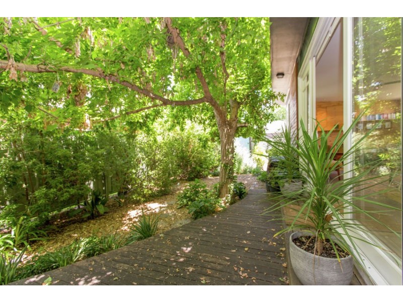 18 Albert St, Wagga Wagga NSW 2650