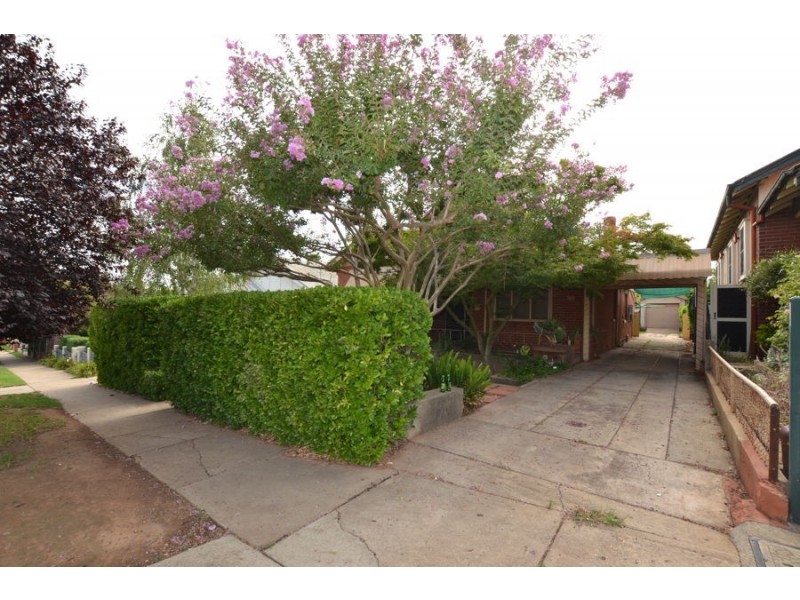 25 Edmondson Street, Wagga Wagga NSW 2650