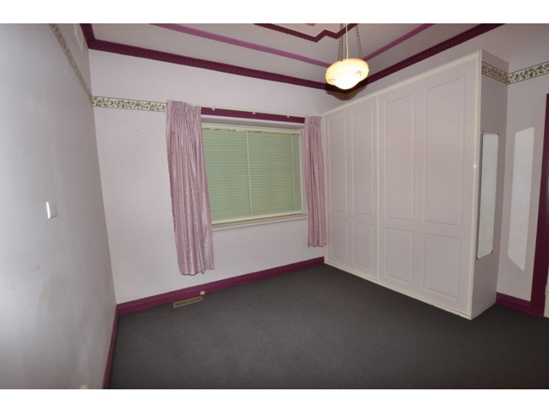 25 Edmondson Street, Wagga Wagga NSW 2650