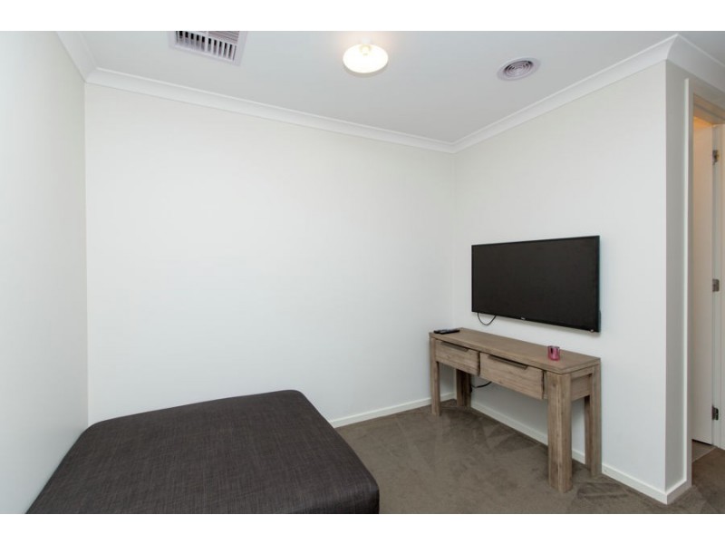 4 Cunjegong Loop, Gobbagombalin NSW 2650