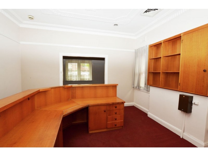 46 Docker Street, Wagga Wagga NSW 2650