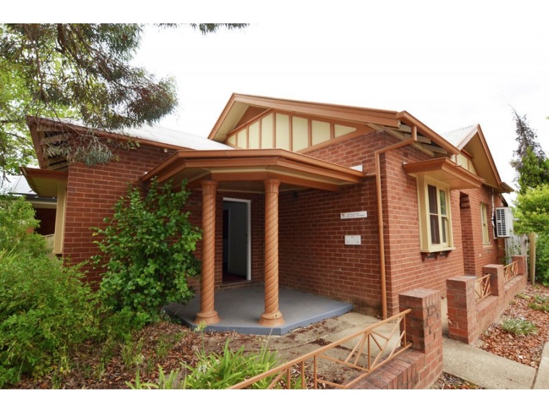 46 Docker Street, Wagga Wagga NSW 2650