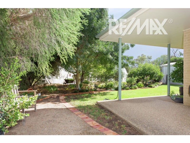 6 Thomas Street, Currawarna NSW 2650