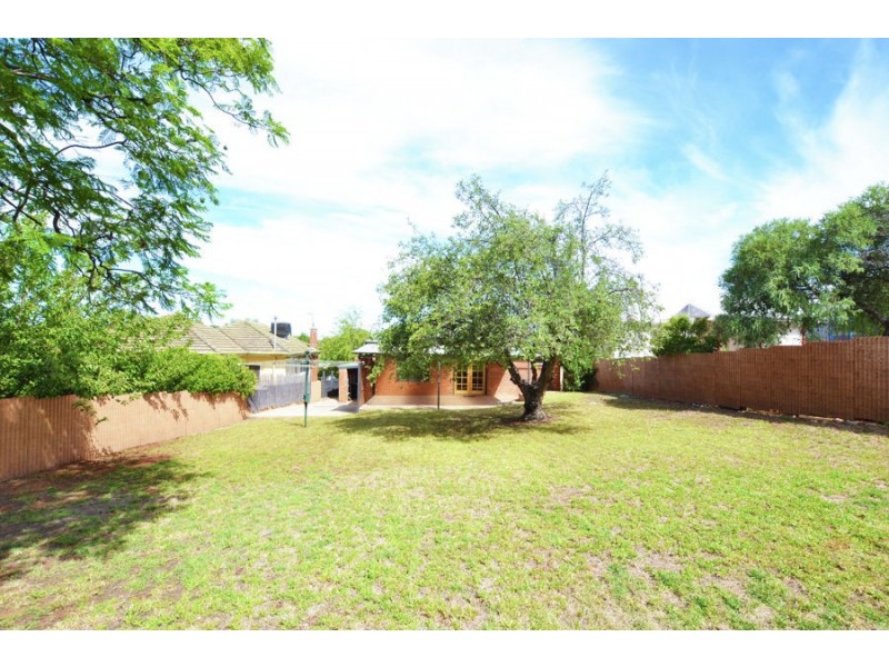 31 Mitchelmore Street, Turvey Park NSW 2650