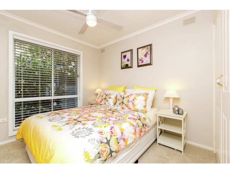 14 Silverwood Road, Lake Albert NSW 2650