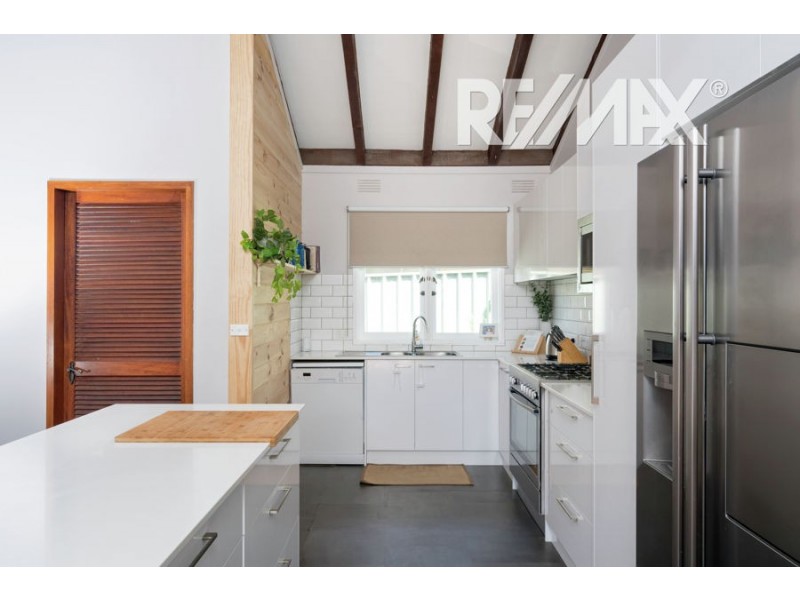 23 Dalkeith Avenue, Lake Albert NSW 2650