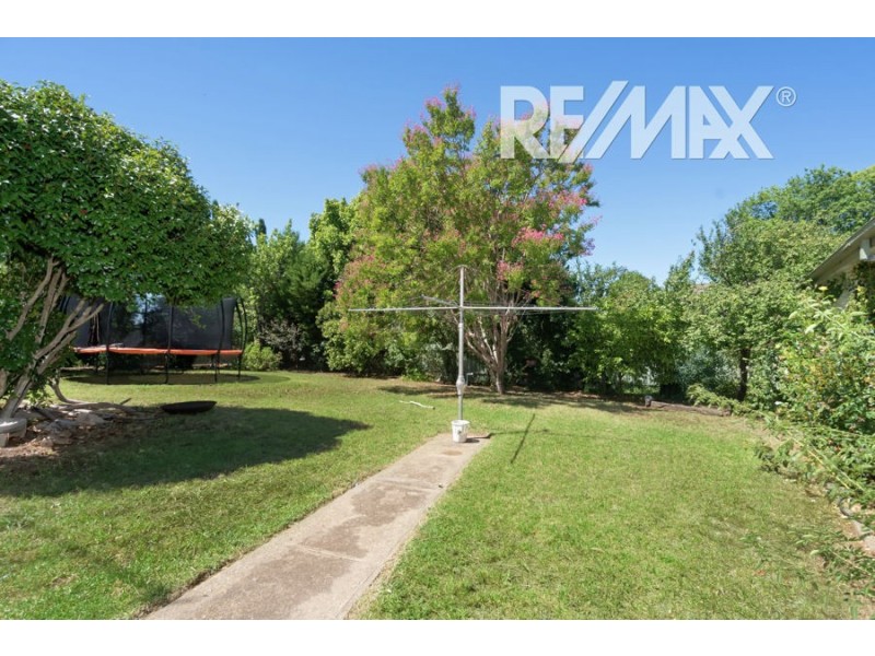 23 Dalkeith Avenue, Lake Albert NSW 2650