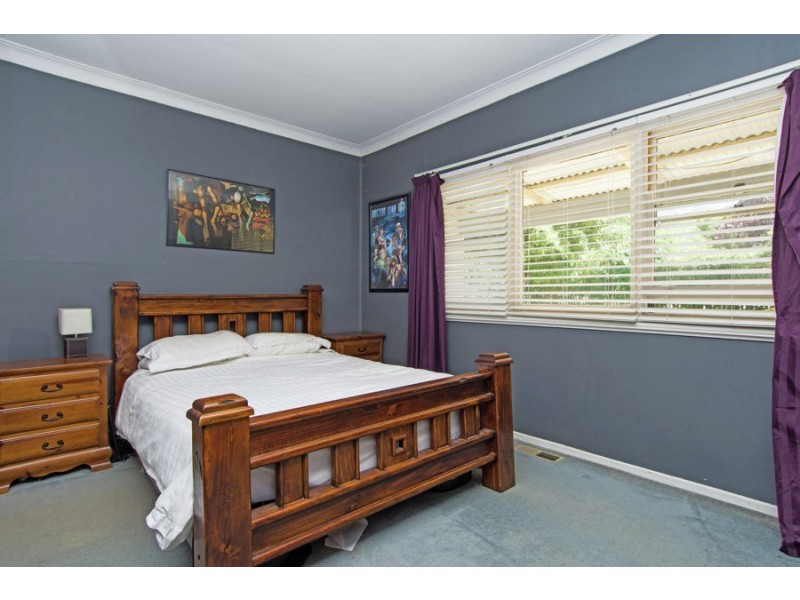 105 Grove Street, Kooringal NSW 2650