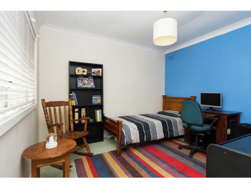 105 Grove Street, Kooringal NSW 2650
