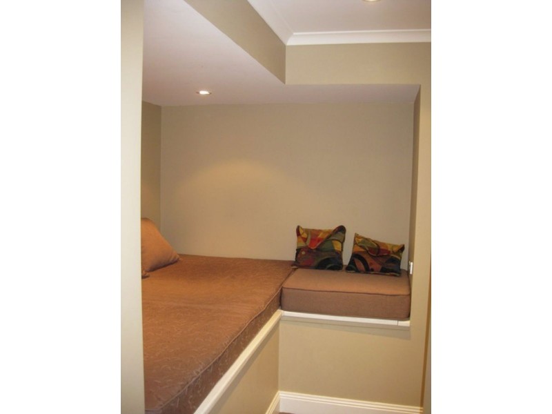 6 Grandview Avenue, Turvey Park NSW 2650